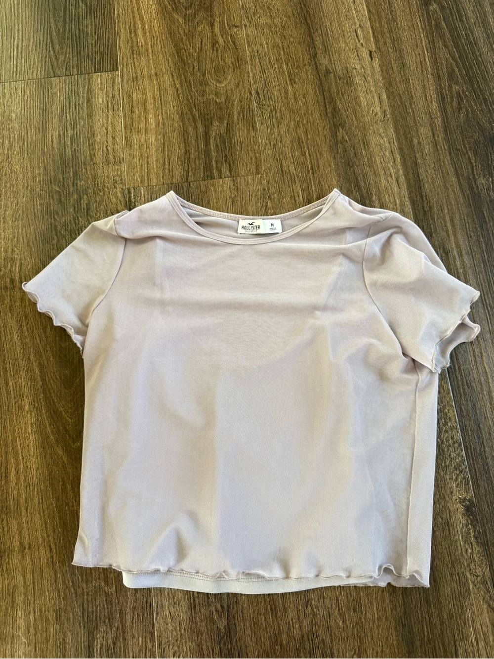 Hollister Light Lavender Lettuce-Edge Short Sleeve Tee